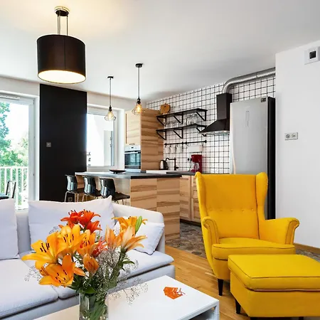 Elegant Tumskie Ogrody With Free Garage By Renters 브로츠와프