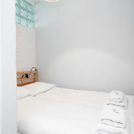 Elegant Tumskie Ogrody With Free Garage By Renters Apartment Wroclaw
