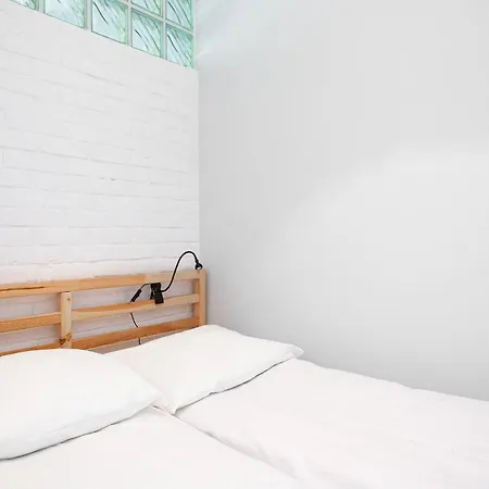 Elegant Tumskie Ogrody With Free Garage By Renters Appartement